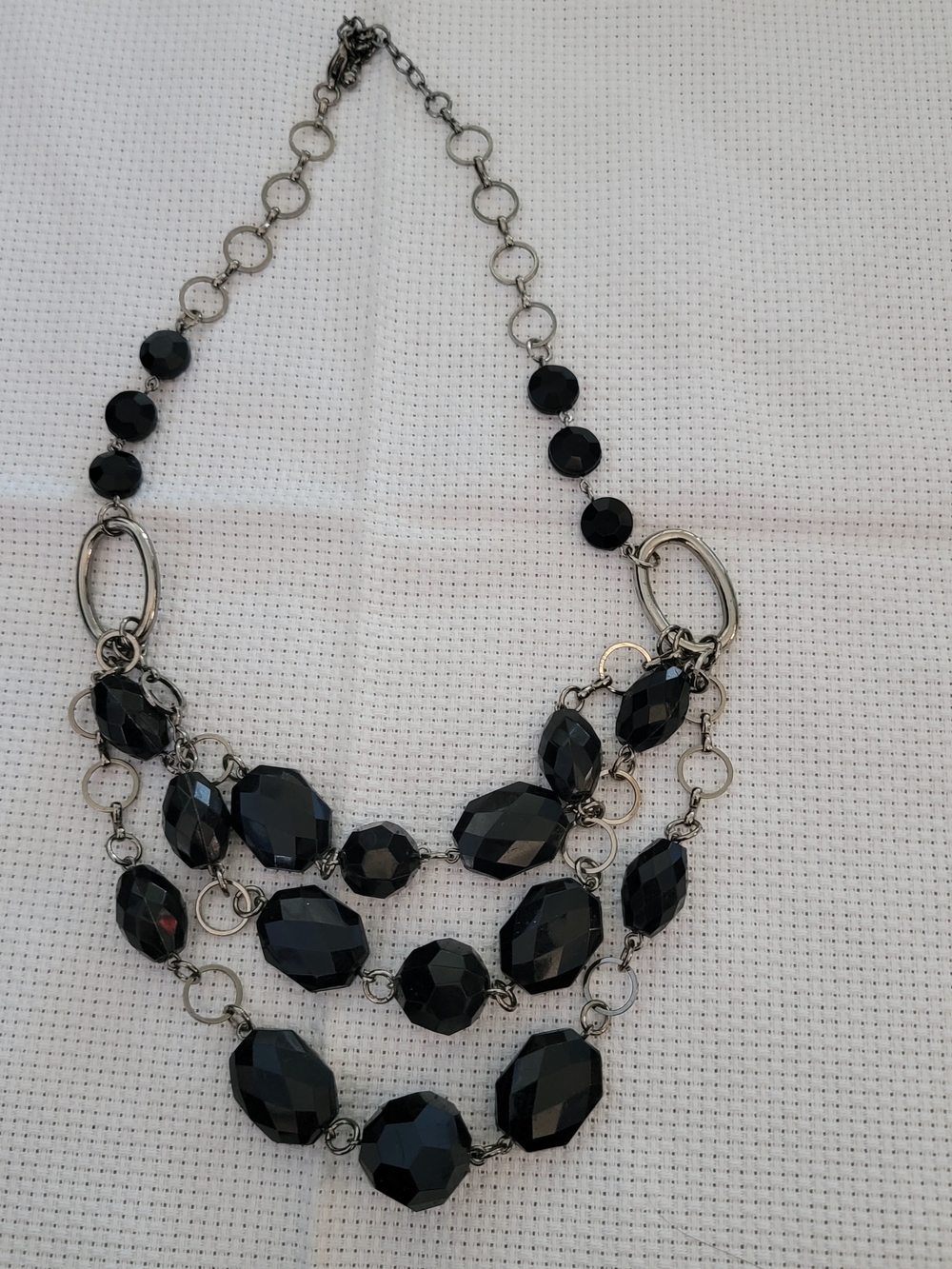 Black Faceted Triple-Row Statement Necklace - Women Jewelry